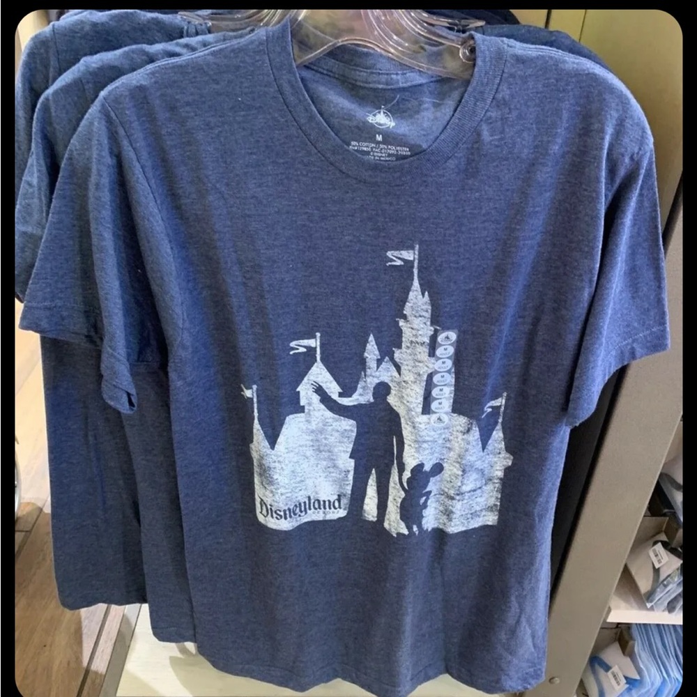 Disney top size small